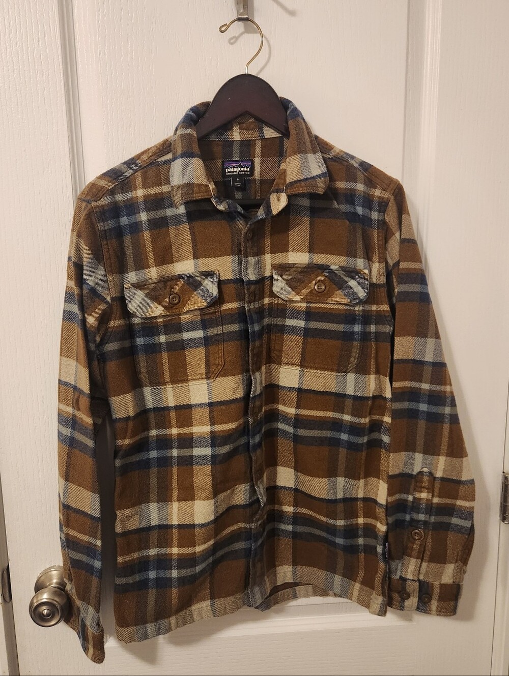Men's Patagonia Button Up Size Small - Picture 1 of 5